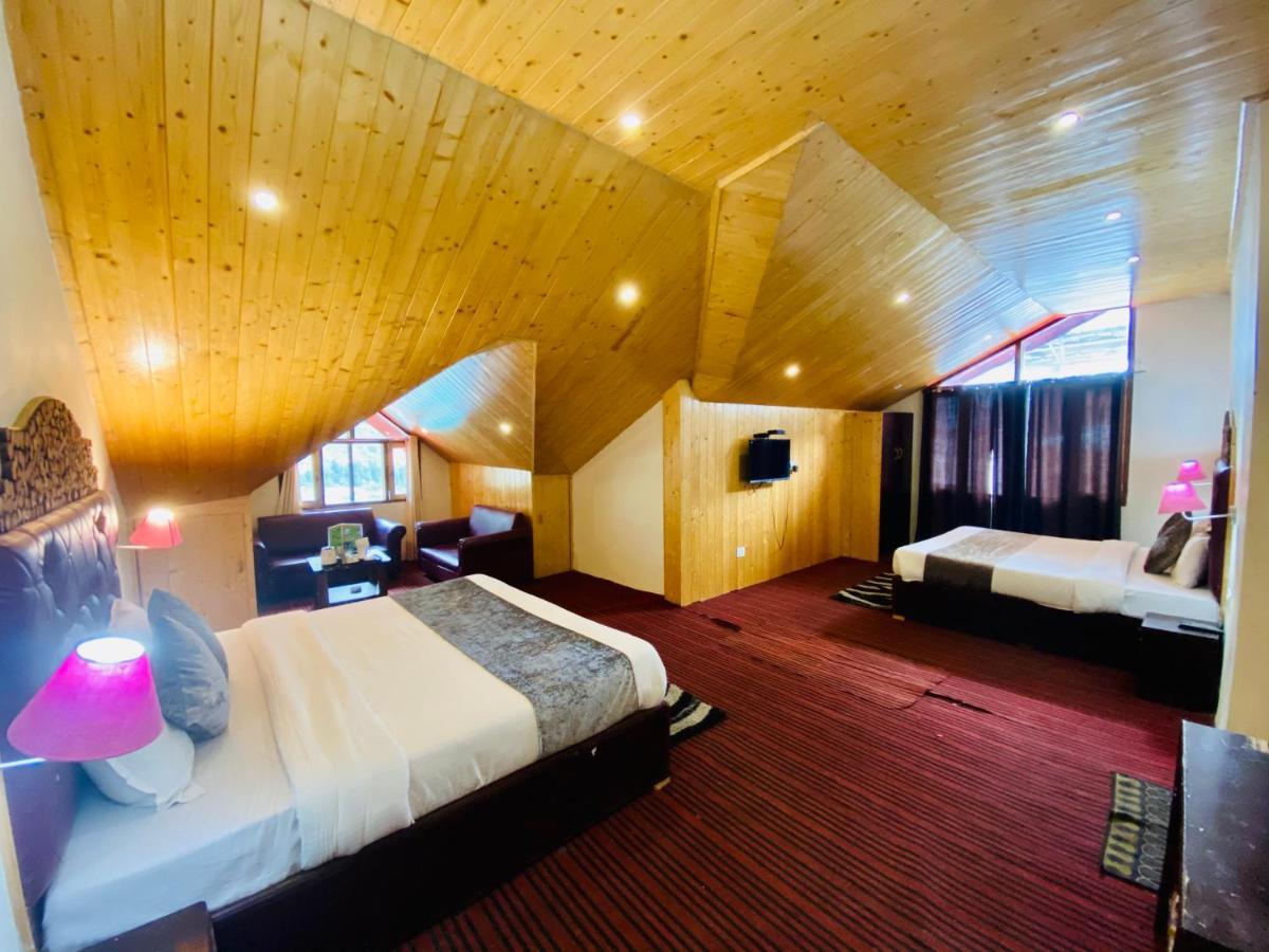 مايالي Hotel Hadimba Palace - Near Mall Road المظهر الخارجي الصورة