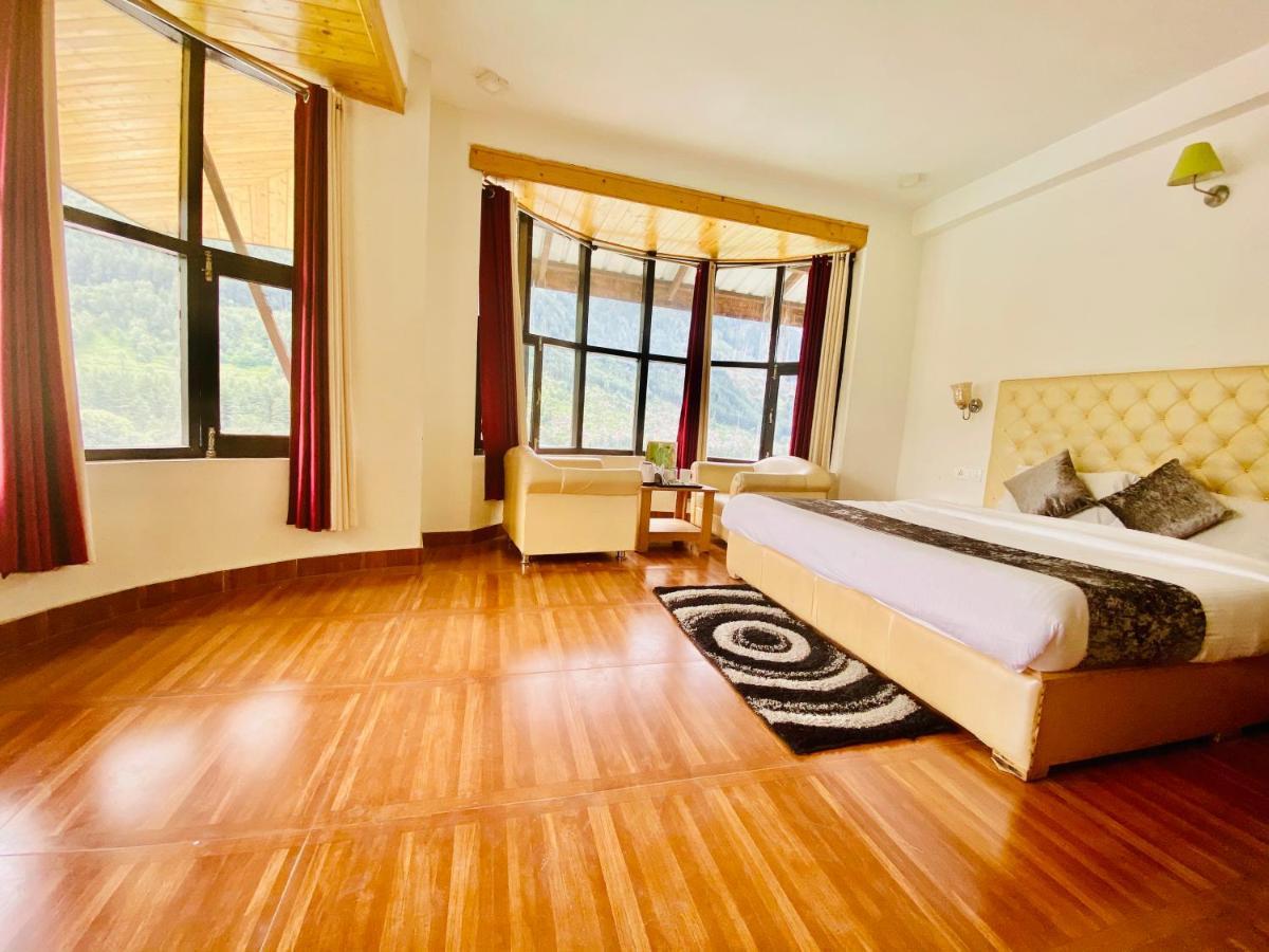 مايالي Hotel Hadimba Palace - Near Mall Road المظهر الخارجي الصورة
