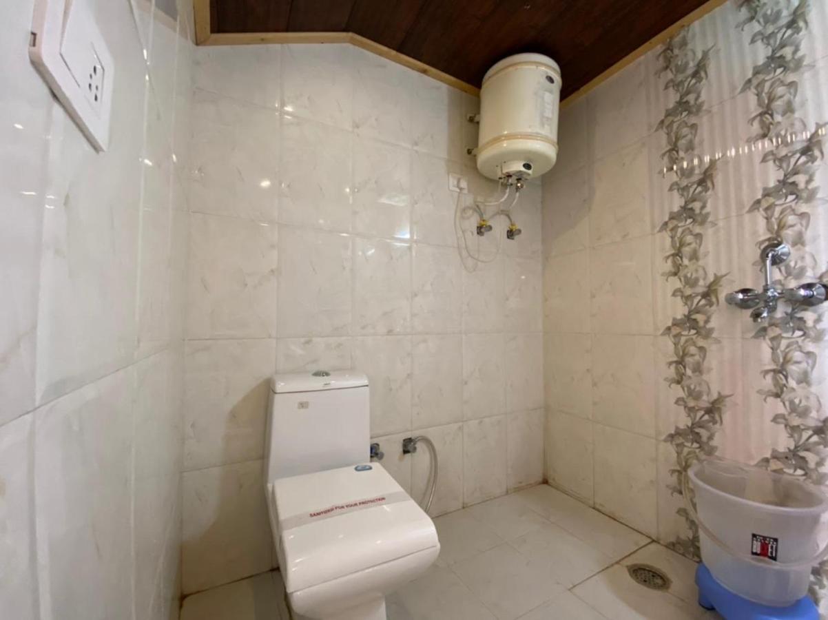 مايالي Hotel Hadimba Palace - Near Mall Road المظهر الخارجي الصورة