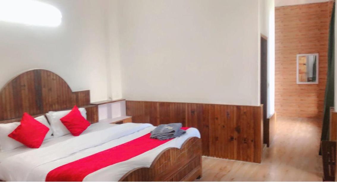 مايالي Hotel Hadimba Palace - Near Mall Road المظهر الخارجي الصورة