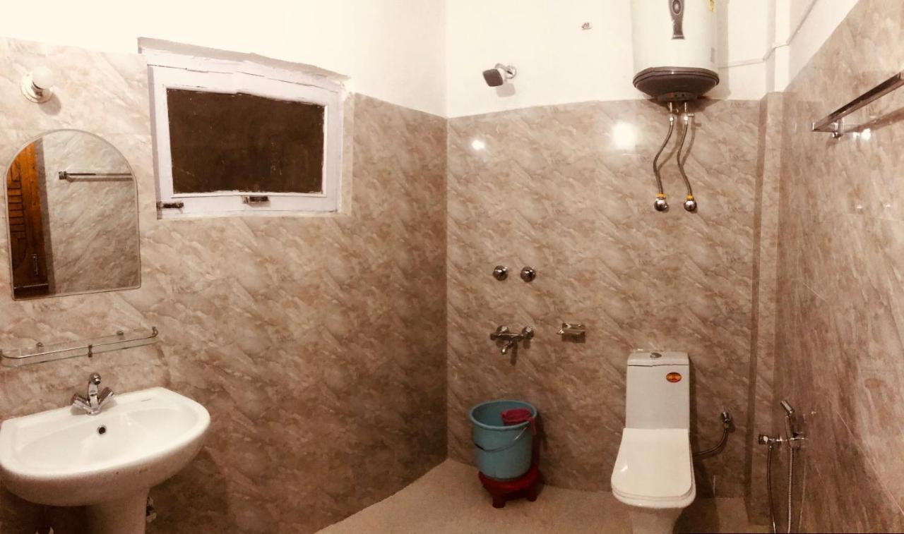 مايالي Hotel Hadimba Palace - Near Mall Road المظهر الخارجي الصورة