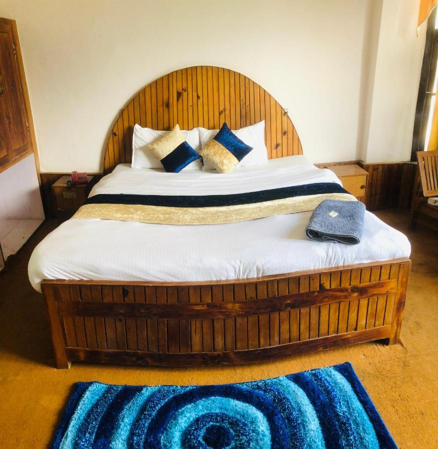 مايالي Hotel Hadimba Palace - Near Mall Road المظهر الخارجي الصورة